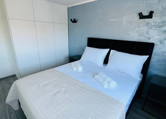 Апартаменты A2 *